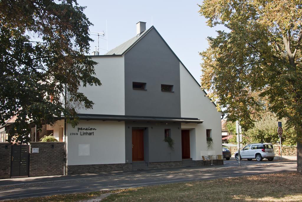 Penzion Linhart Hotel Poděbrady Exterior foto